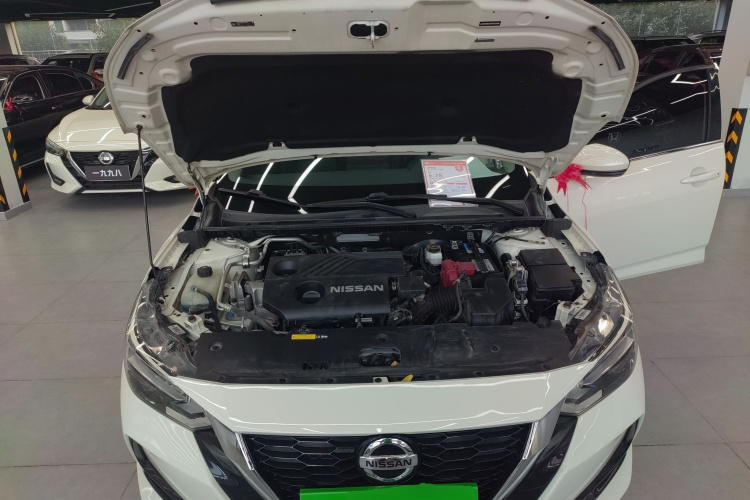 日产 轩逸 2022款 1.6L XL CVT悦享版机舱底盘24
