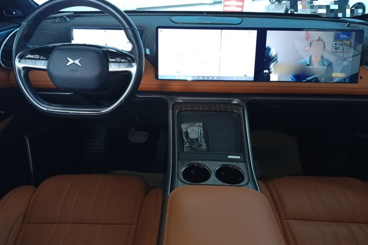 小鹏G9 2022款 702 Pro中控内饰7002