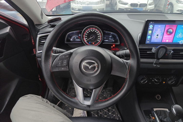 马自达3 昂克赛拉 2016款 三厢 1.5L 自动舒适型中控内饰13