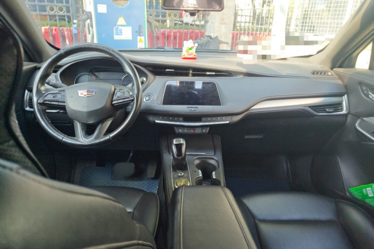 凯迪拉克XT4 2018款 28T 两驱豪华型中控内饰7002
