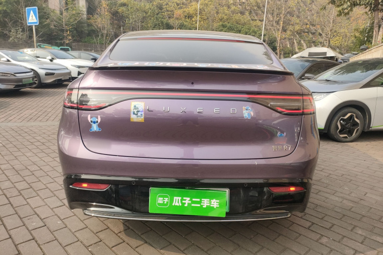 鸿蒙智行 智界R7 2024款 纯电 736km UItra车身外观6004