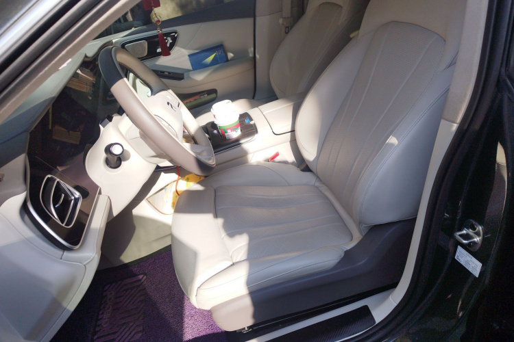 飞凡汽车 飞凡F7 2023款 性能Pro版中控内饰19