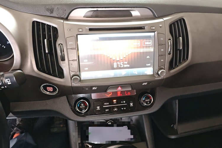 起亚 智跑 2015款 2.0L 自动两驱版GLS局部细节16