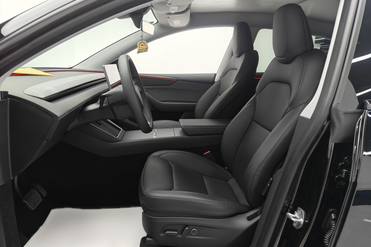 特斯拉 Model Y 2025款 后轮驱动版局部细节19