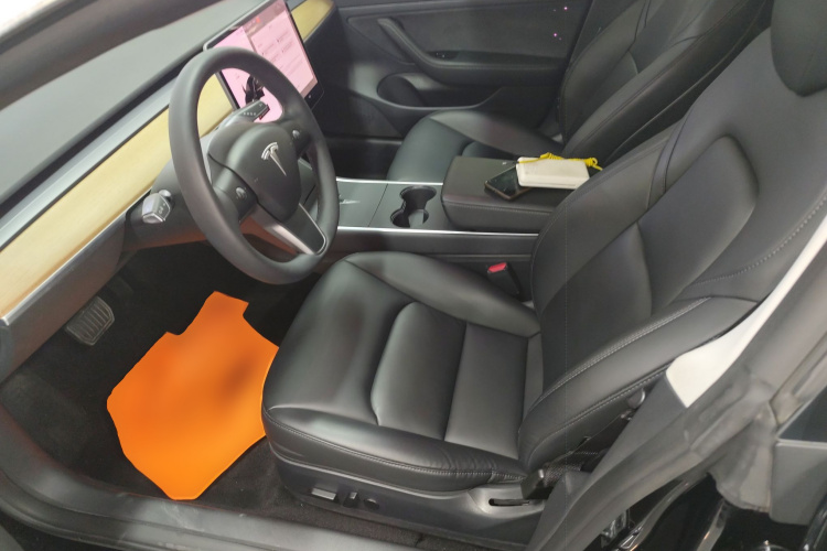 特斯拉 Model 3 2020款 标准续航后驱升级版局部细节19