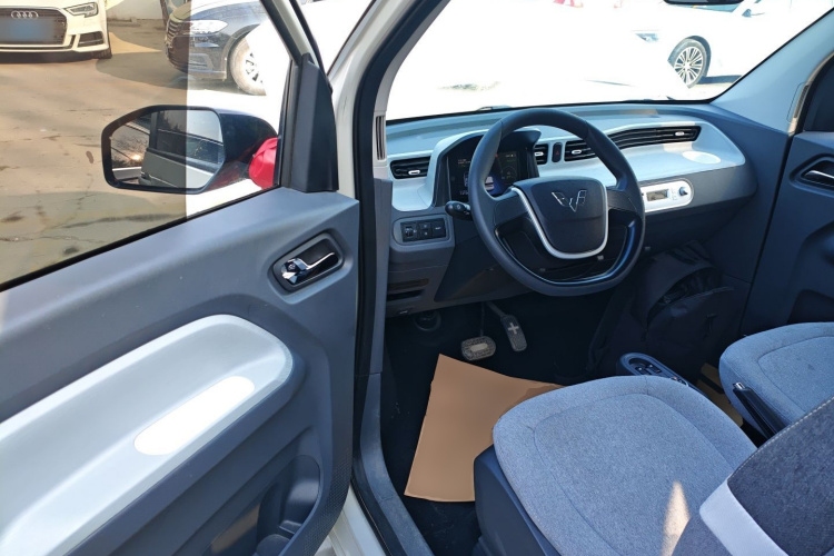 五菱汽车 宏光MINIEV 2022款 马卡龙时尚款 三元锂中控内饰20