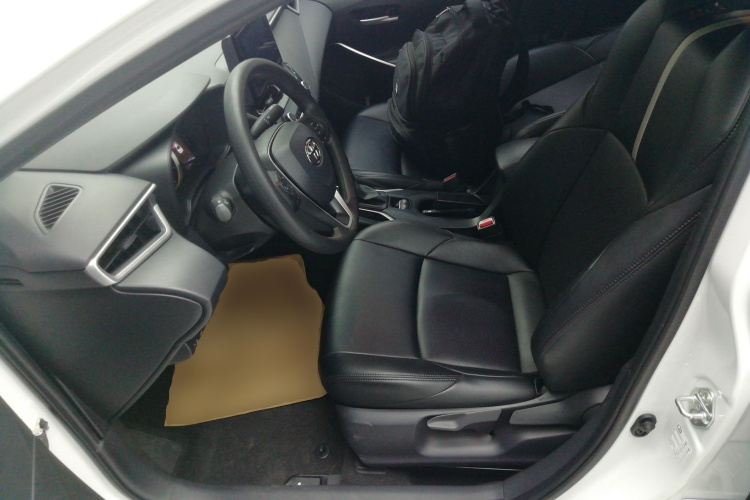 丰田 雷凌 2022款 双擎 1.8H E-CVT领先版中控内饰19