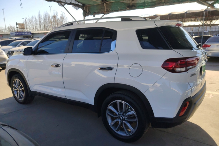 北京现代ix35 2020款 2.0L 自动两驱智勇·畅享版车身外观6003