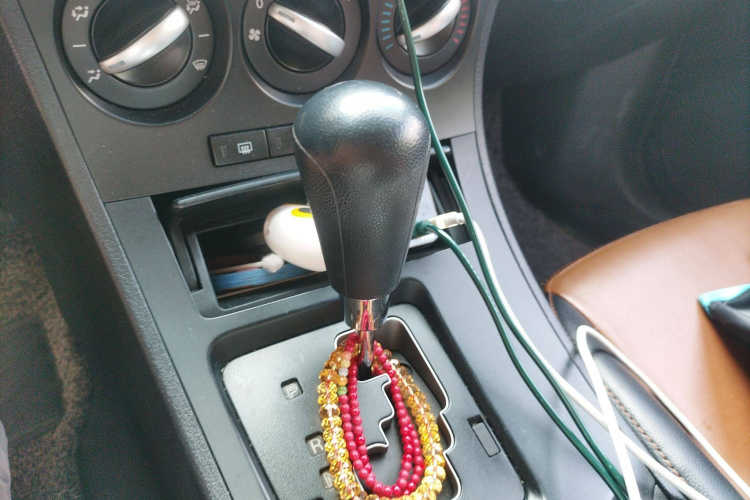 马自达3星骋 2013款 两厢 1.6L 自动精英型局部细节18