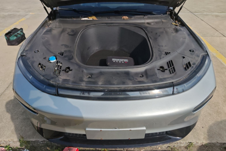 小鹏P7 2020款 670N局部细节24