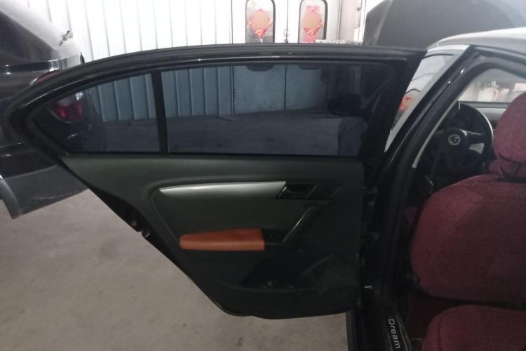 大众 朗逸 2013款 改款经典 1.6L 自动风尚版中控内饰7008