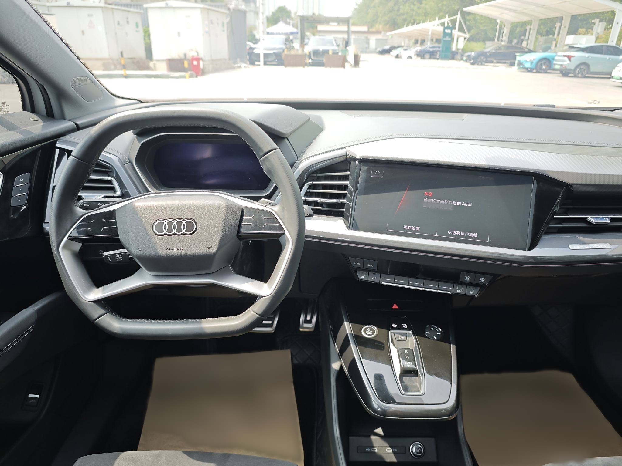 奥迪Q4 e-tron 2023款 40 e-tron 创境版