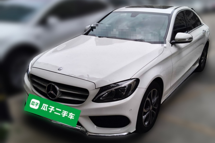 奔驰C级 2015款 改款 C 180 L 运动型车身外观1