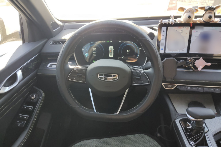 吉利汽车 星瑞 2023款 1.5TD 昆仑版中控内饰13