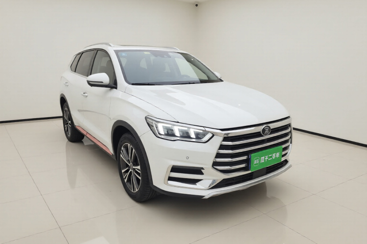 比亚迪 宋Pro 2019款 1.5T 自动豪华型车身外观3