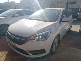 奇瑞 艾瑞泽5 2016款 1.5L CVT领潮版