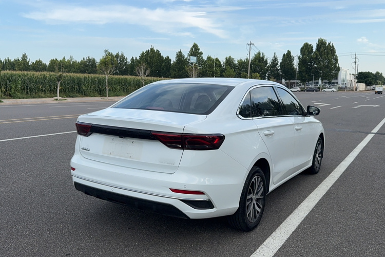 吉利汽车 帝豪 2022款 第4代 1.5L CVT精英型车身外观6003