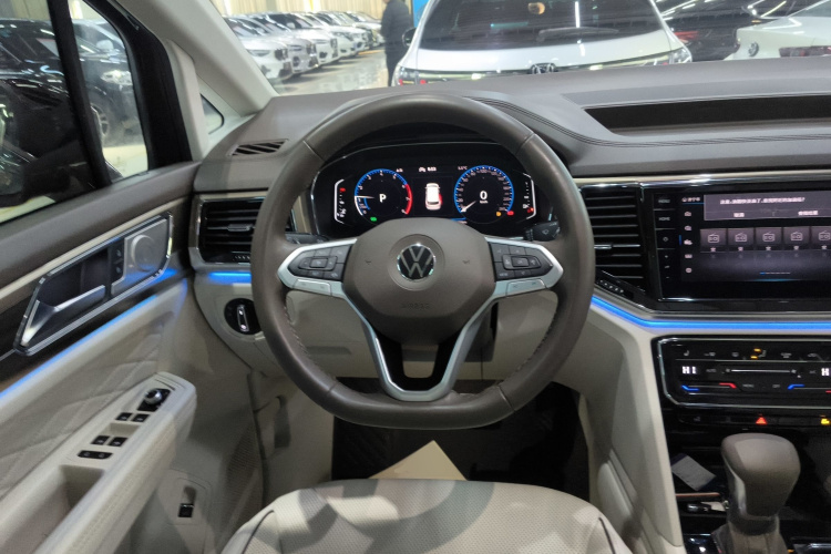 大众 威然 2020款 380TSI 尊贵版局部细节13