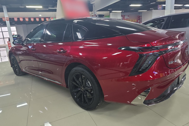 红旗H6 2023款 2.0T 致臻版车身外观6003