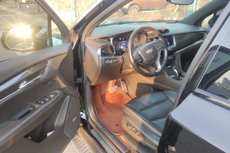 凯迪拉克XT6 2020款 28T 六座豪华型中控内饰20