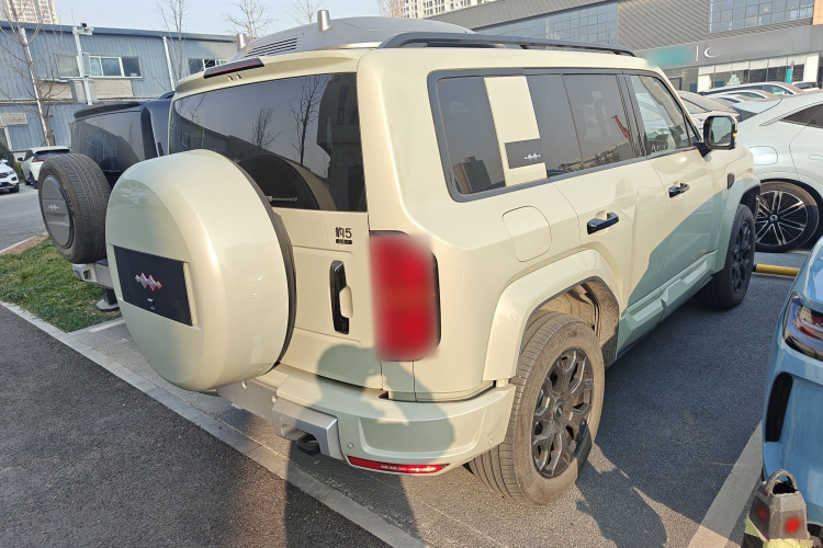 方程豹 豹5 2025款 云辇激光乾崑智驾版车身外观6005