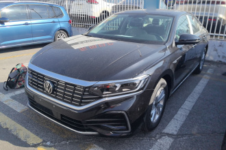 大众 帕萨特新能源 2025款 430PHEV 混动商务版