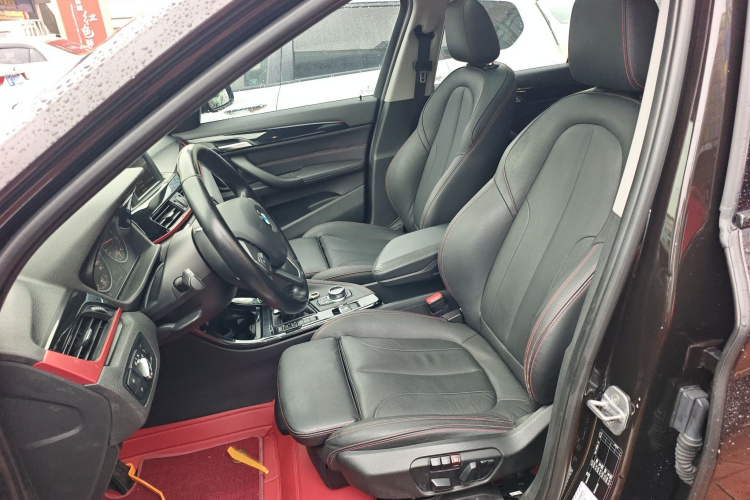 宝马X1 2016款 sDrive20Li 豪华型局部细节19