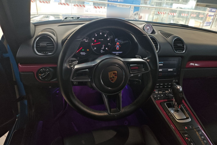 保时捷718 2020款 Cayman 2.0T中控内饰13
