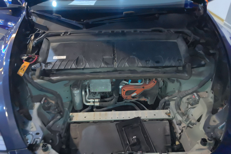 特斯拉 Model Y 2022款 后轮驱动版局部细节24