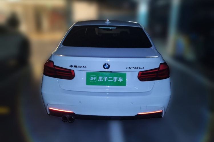 宝马3系 2017款 320Li M运动型车身外观6