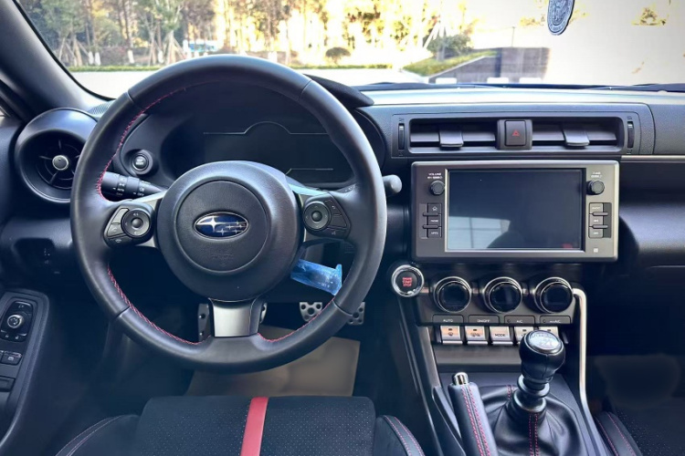 斯巴鲁BRZ 2022款 2.4L 手动版局部细节13