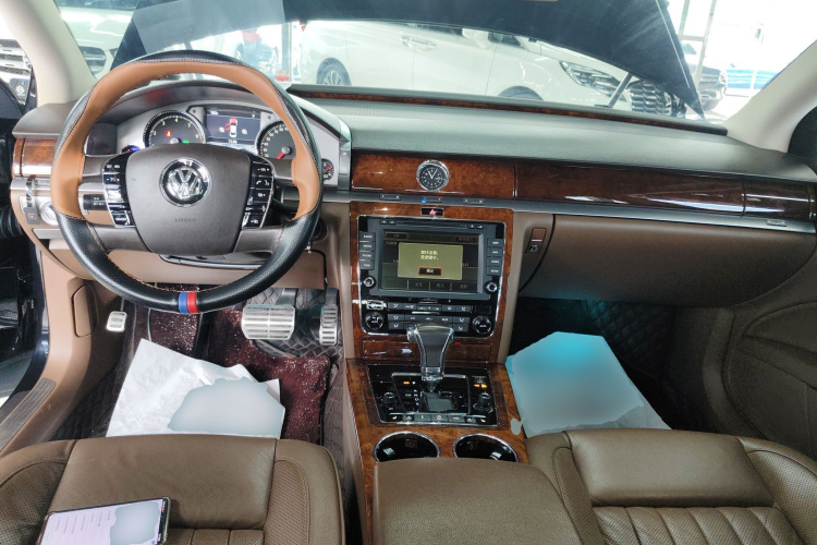 大众 辉腾 2015款 3.0L 智享版中控内饰7002