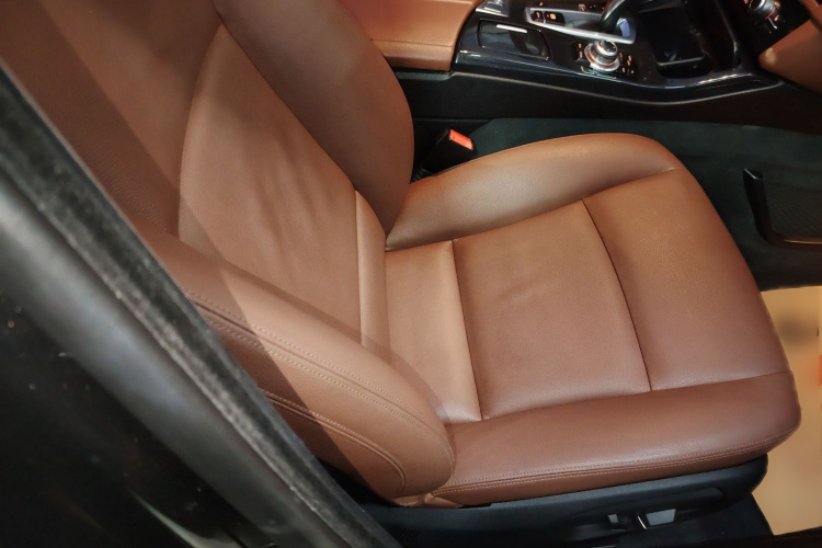 宝马5系 2017款 520Li 典雅型局部细节41