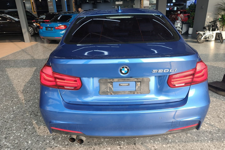 宝马3系 2017款 320Li M运动型车身外观6