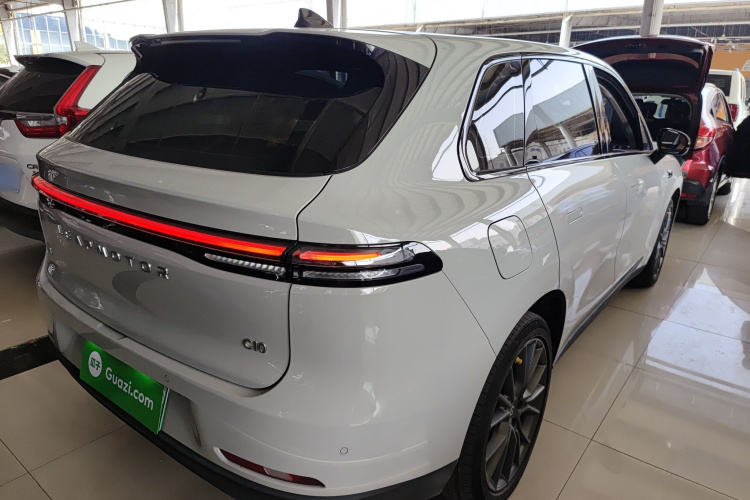 零跑汽车 零跑C10 2024款 210舒享版车身外观7