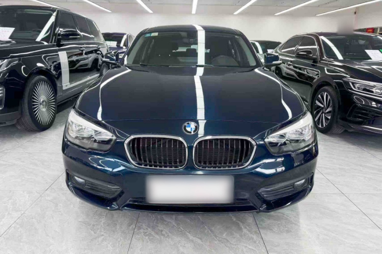 宝马1系(进口) 2016款 118i 领先型车身外观6003