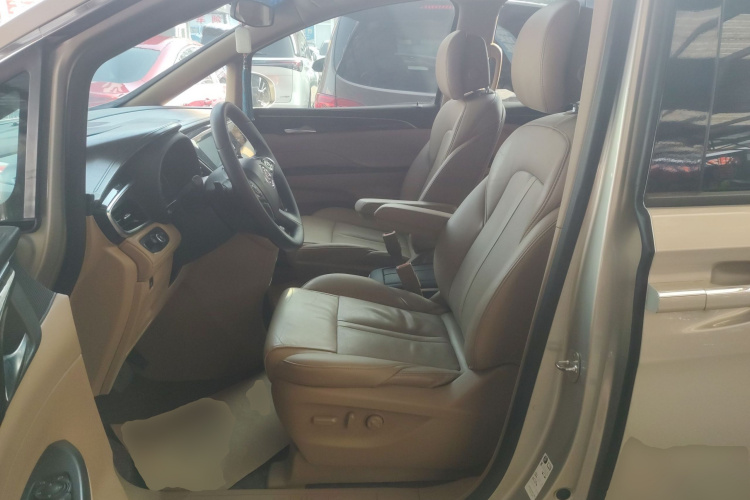 别克GL8 2017款 ES 28T 豪华型 国V中控内饰19