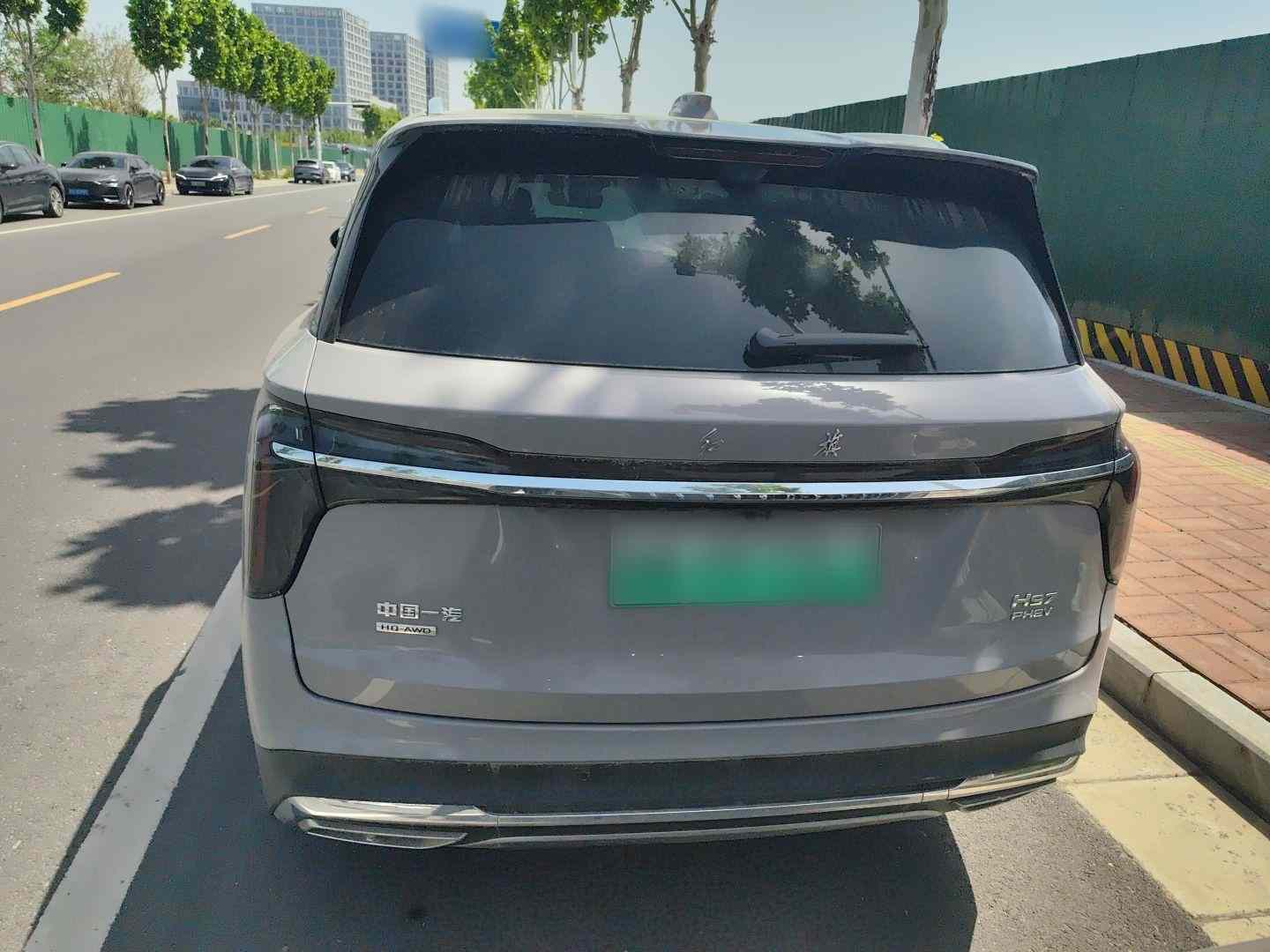 红旗HS7 PHEV 2024款 2.0T PHEV 四驱旗领版 6座(3)
