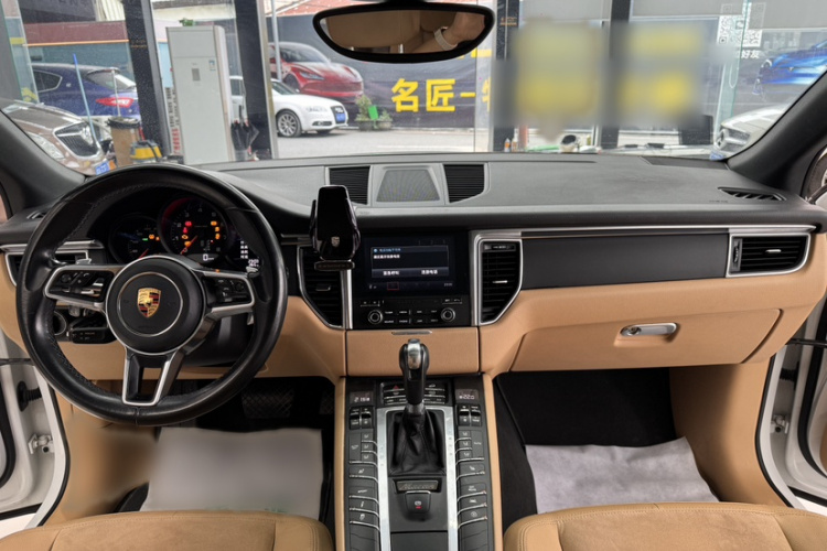保时捷 2017款  Macan 2.0T中控内饰7009