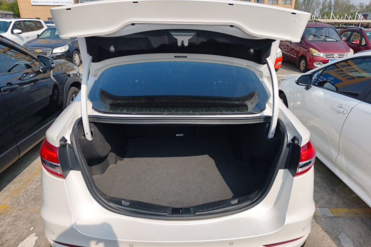 福特 蒙迪欧 2020款 EcoBoost 200 时尚型局部细节23