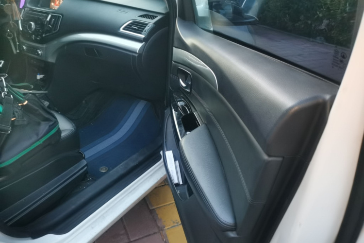 长城C30 2016款 1.5L 手动豪华型局部细节9005