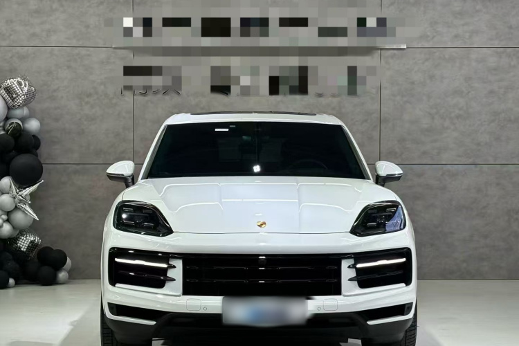 保时捷 2025款 Cayenne 3.0T车身外观6008