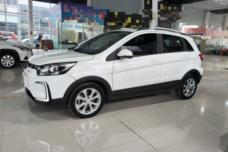 北汽新能源EC5 2019款 新风版车身外观4