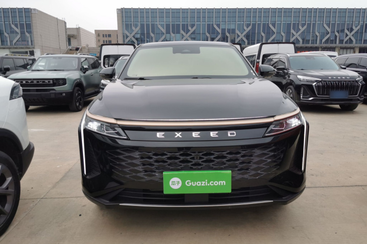 星途瑶光 2023款 400T 两驱优享飞鱼版车身外观2