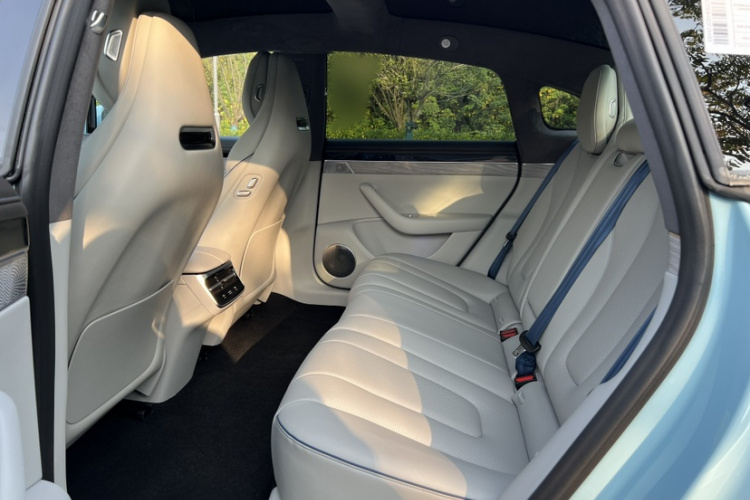 鸿蒙智行 智界S7 2025款 705km Max中控内饰7009