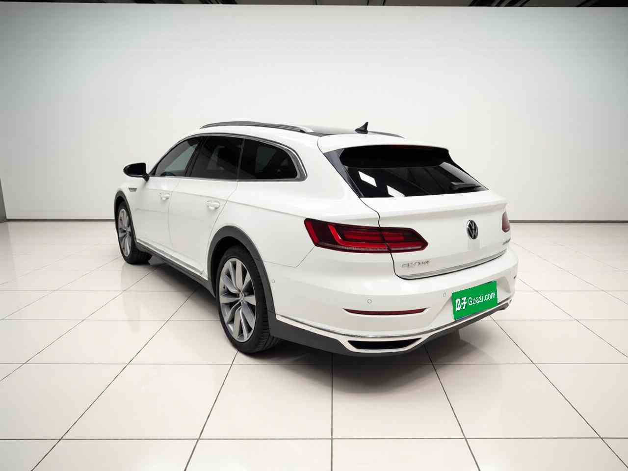 一汽-大众CC 2023款 猎装车 380TSI 猎风版(3)