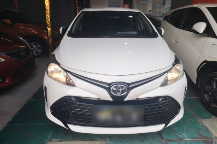 丰田 威驰FS 2017款 1.5L CVT锋驰版车身外观2