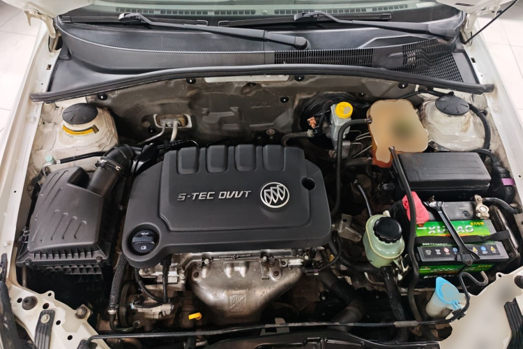 别克 凯越 2015款 1.5L 自动经典型机舱底盘24