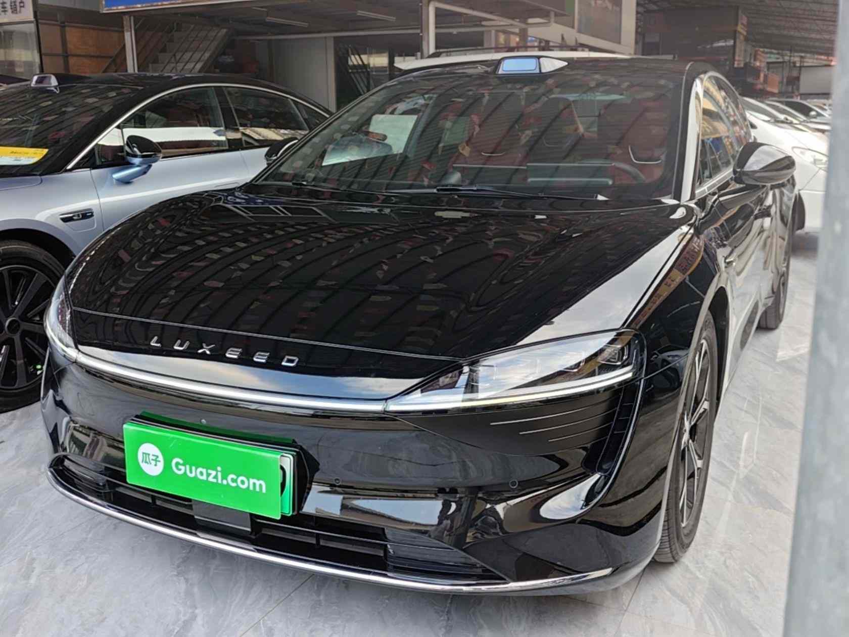 鸿蒙智行 智界S7 2025款 855km Max(2)