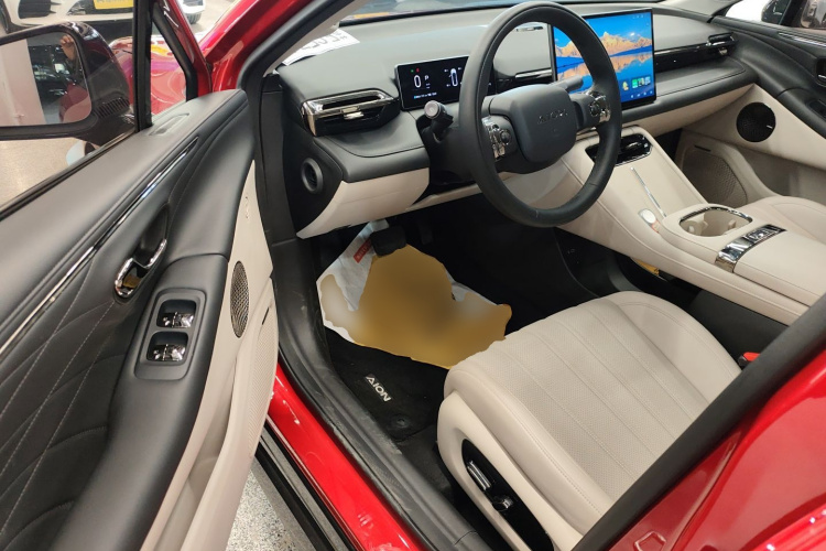 埃安 AION RT 2025款 650激光雷达版中控内饰7003